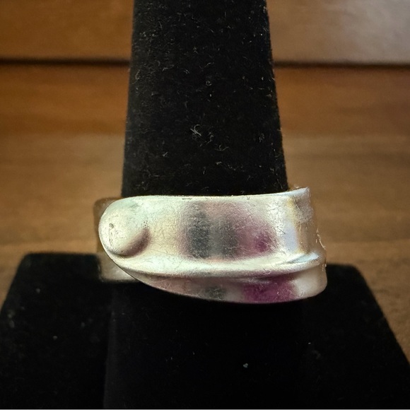 TWA Spoon Ring - Picture 1 of 14